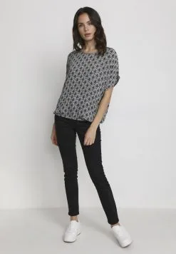 Edessä -Kaffe Myymälä 09241dbfcebe47bf9e54cf3198d27721