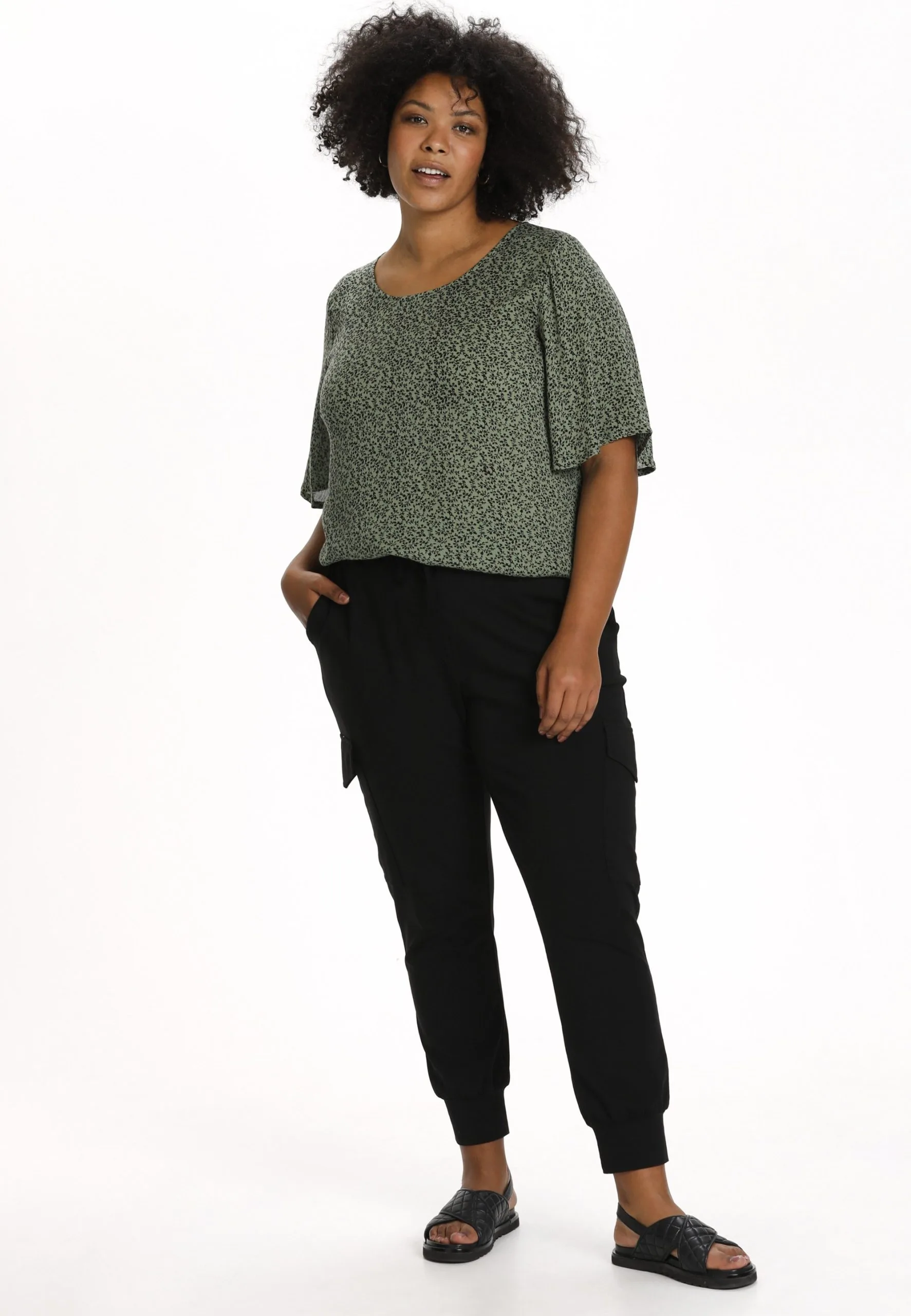 KCLIANA AMI - Pusero 4 KCLIANA AMI - Pusero - Image 2