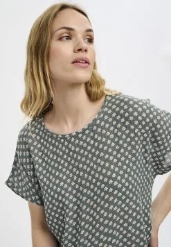 Kaffe AMBER STANDLEY - Pusero 9 Kaffe AMBER STANDLEY - Pusero -Kaffe Myymälä 4e8a46e6e93e45c1a24ef56367998b49