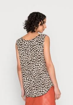 Kaffe VILIA AMBER - Toppi -Kaffe Myymälä 513043bfc74348bfb5c18d2db859547a