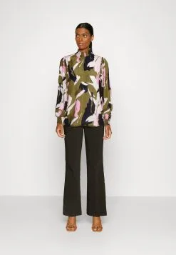 Kaffe KAROSA BLOUSE - Pusero -Kaffe Myymälä 5f9bb04650fe4f3dad40ac7f3e658eba