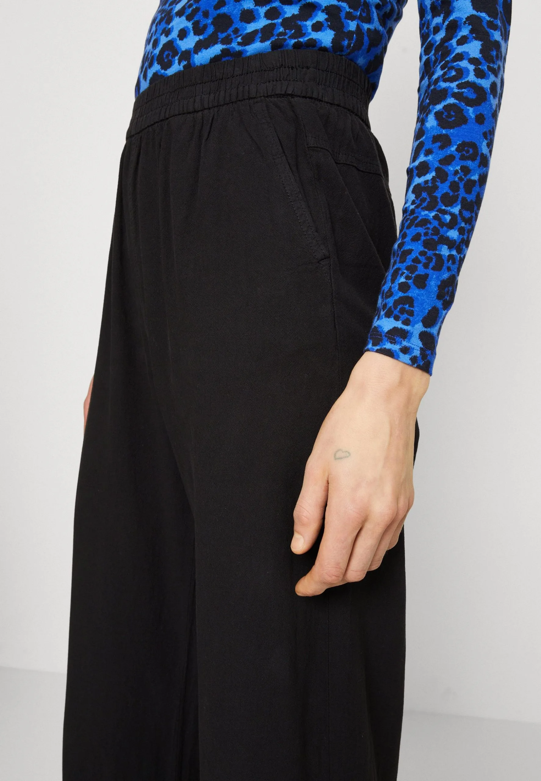 Kaffe NAYA WIDE PANTS - Housut 7 Kaffe NAYA WIDE PANTS - Housut - Image 5