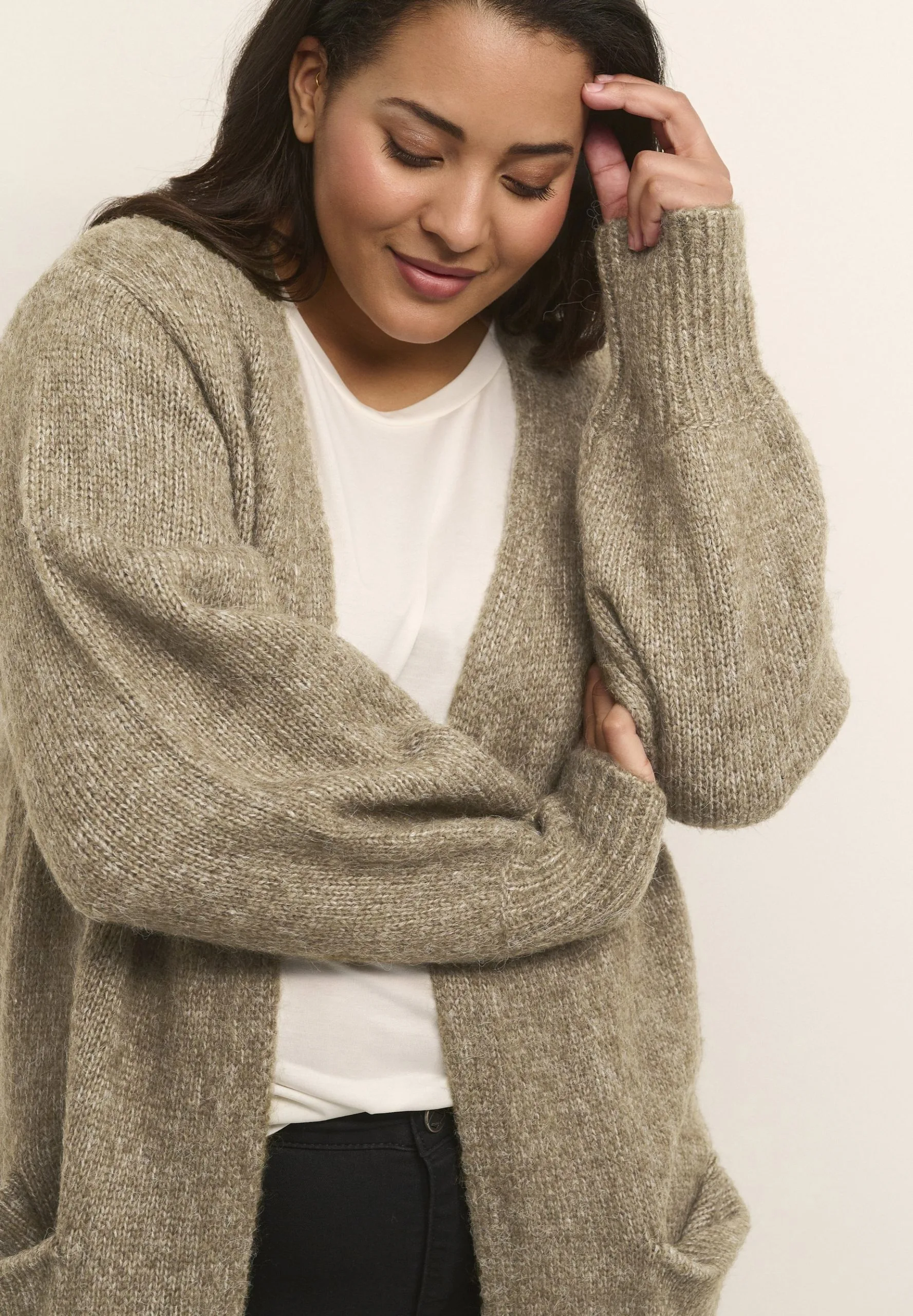 KCALICIA LONG - Neuletakki 6 KCALICIA LONG - Neuletakki - Image 4