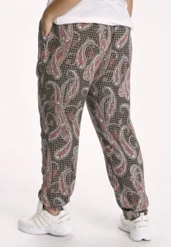 AMI - Housut -Kaffe Myymälä 8ca9d29e927c4a138fb46aa24cbe7d62