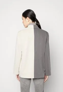 Kaffe MELDA - Bleiseri -Kaffe Myymälä 93131cf9779d4f5e818acf875719dfd3