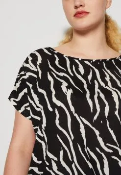 SONNA STANLEY - Printtipaita 11 SONNA STANLEY - Printtipaita -Kaffe Myymälä 9a5b832302a54f58a1f2e633b49f2f22