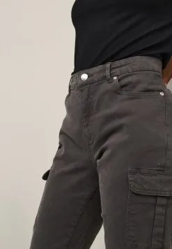 Kaffe KAULLA - Reisitaskuhousut -Kaffe Myymälä 9f615770294f4a49b218f312545c0f43