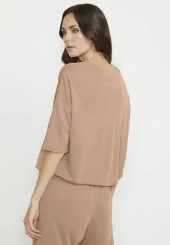 Kaffe ALISSIE - Pusero -Kaffe Myymälä d636bd9daadb417aab4c9a8a898c53d0